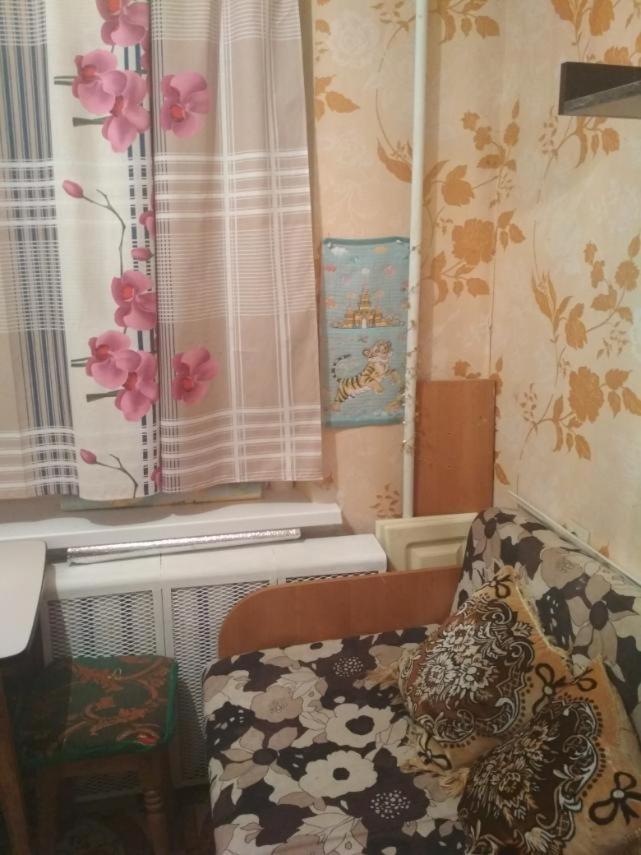 уютная 1 комнатная возле метро дарница * Kyiv